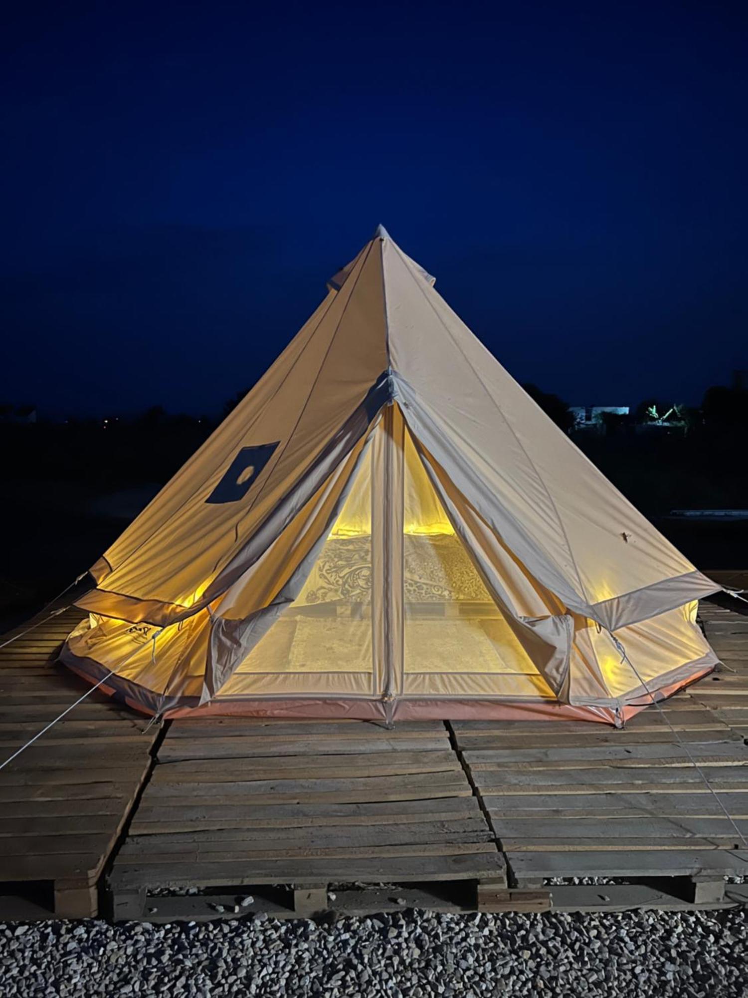 فندق Meme Glamping كوربو المظهر الخارجي الصورة